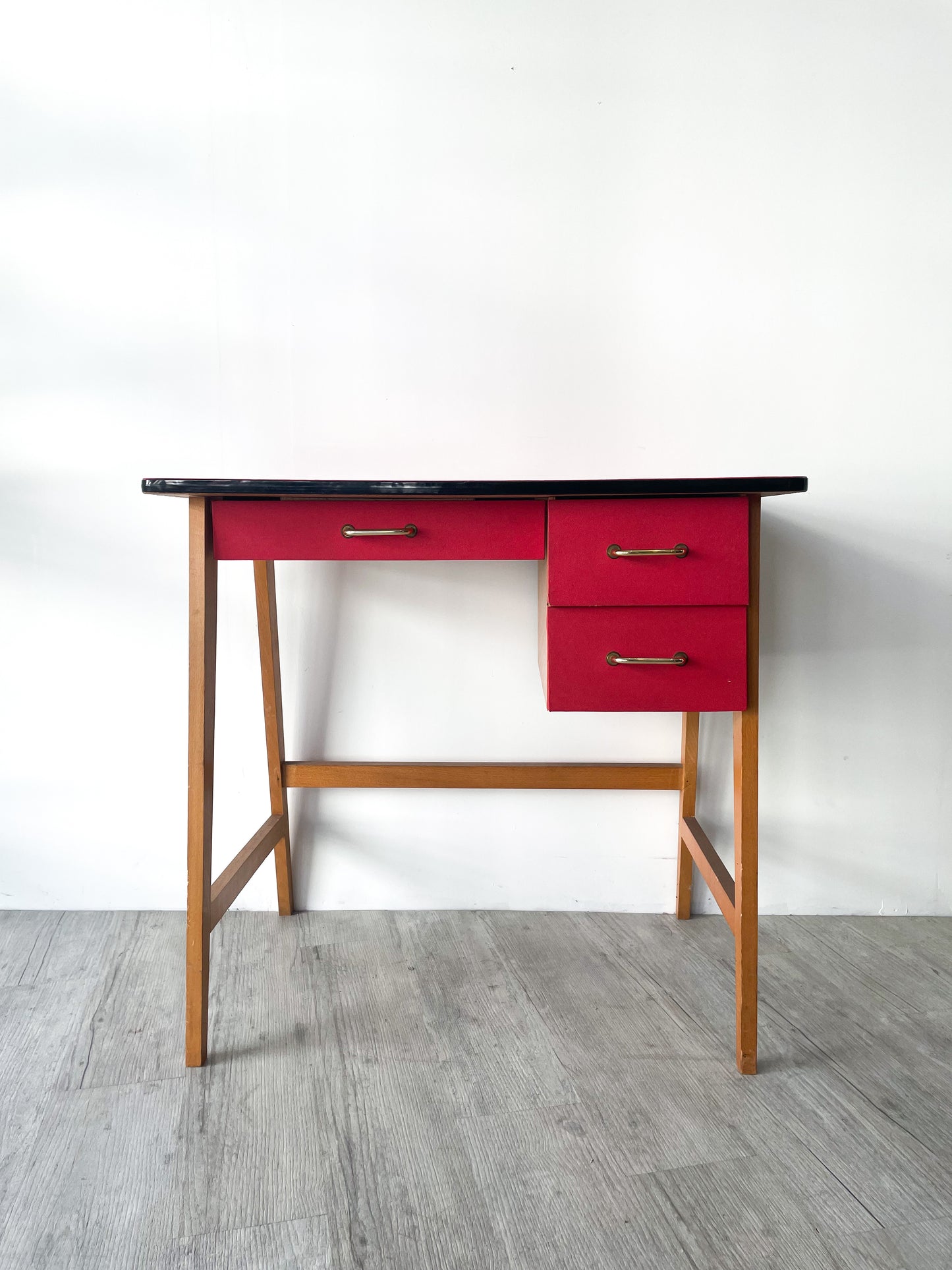 Petit bureau années 60'