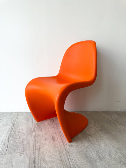 Chaise Pantone Vitra Enfant